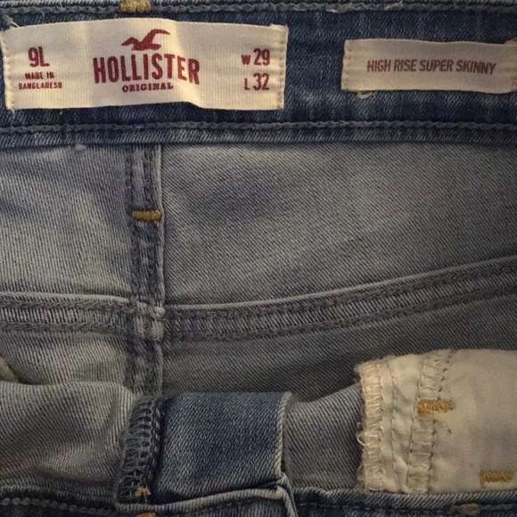 Hollister High-Rise Super Skinny Jeans - Picture 5 of 5